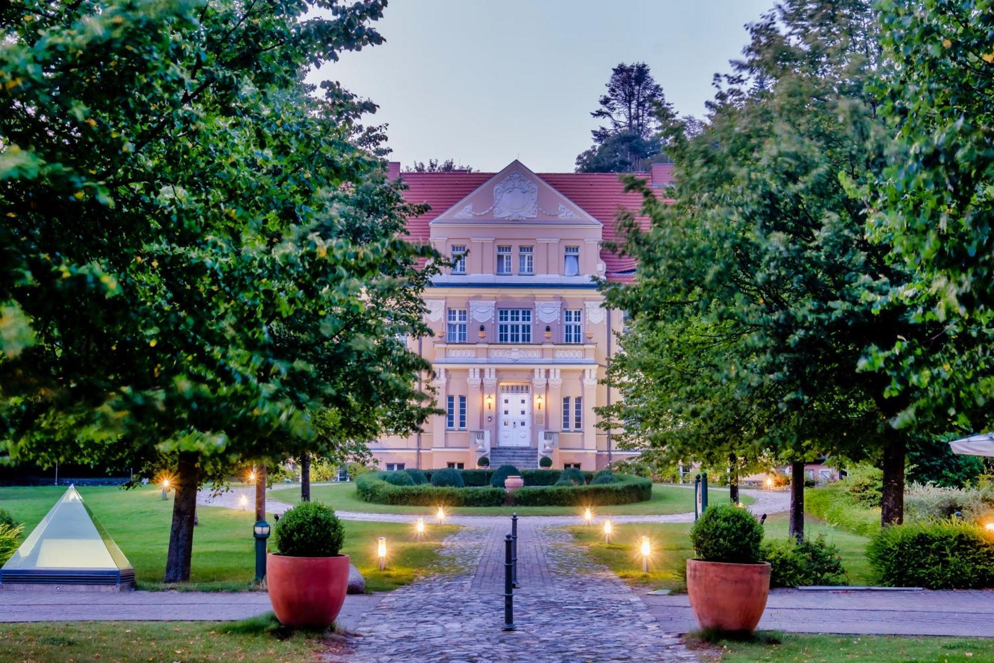 Precise Resort Ruegen - Hotel & Splash Erlebniswelt Sagard Exterior foto